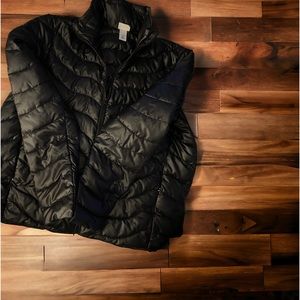 H&M brand new puffer jacket